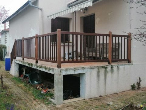 Remplacement de garde-corps de terrasse à Issoire - ISOBAT 43 - MENUISERIE SANMARTI 